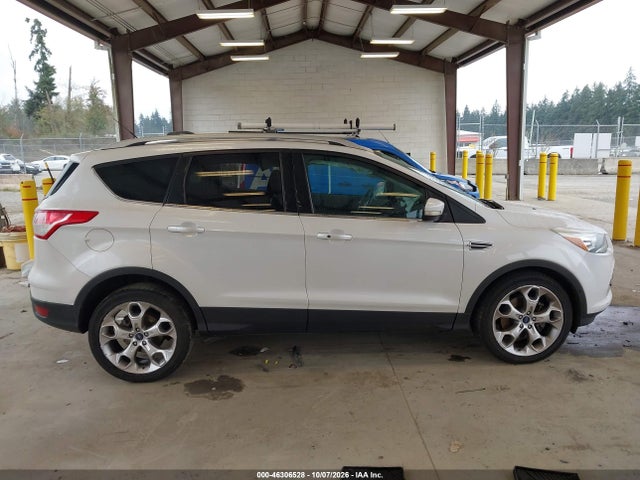 46306528 :رقم المزاد ، 1FMCU9J96EUC55315 vin ، 2014 Ford Escape Titanium مزاد بيع