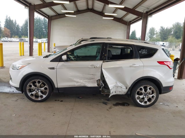 46306528 :رقم المزاد ، 1FMCU9J96EUC55315 vin ، 2014 Ford Escape Titanium مزاد بيع