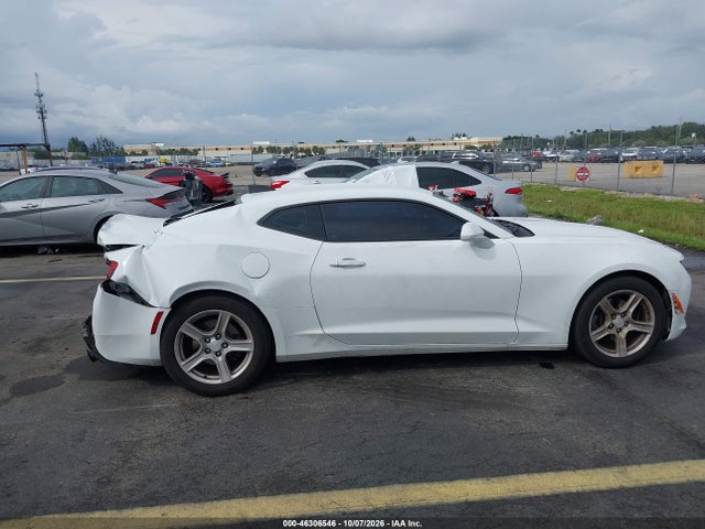 46306546 :رقم المزاد ، 1G1FB1RX0H0131556 vin ، 2017 Chevrolet Camaro 1lt مزاد بيع