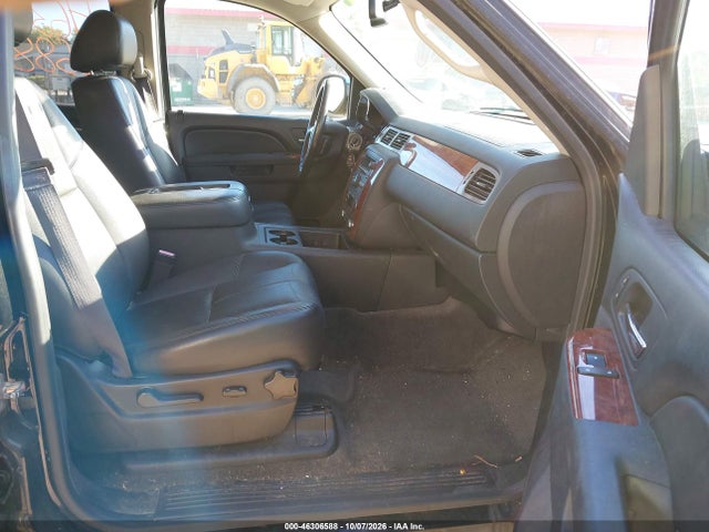 Продажа на аукционе авто 2013 Chevrolet Tahoe Lt, vin: 1GNSKBE00DR356982, номер лота: 46306588