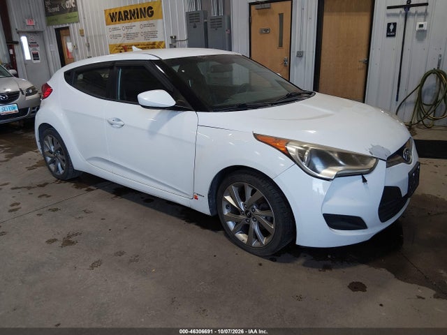 Продажа на аукционе авто 2016 Hyundai Veloster, vin: KMHTC6AD5GU277587, номер лота: 46306691