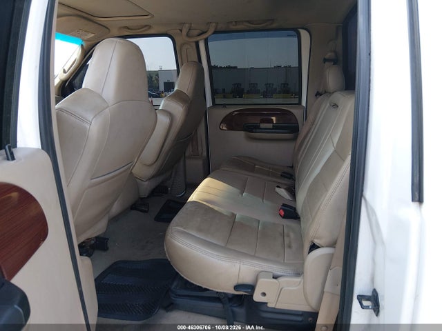46306706 :رقم المزاد ، 1FTWW31P56ED83354 vin ، 2006 Ford F-350 Lariat/xl/xlt مزاد بيع