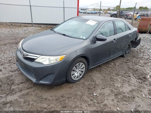 46306711 :رقم المزاد ، 4T1BF1FK4CU004938 vin ، 2012 Toyota Camry Le مزاد بيع