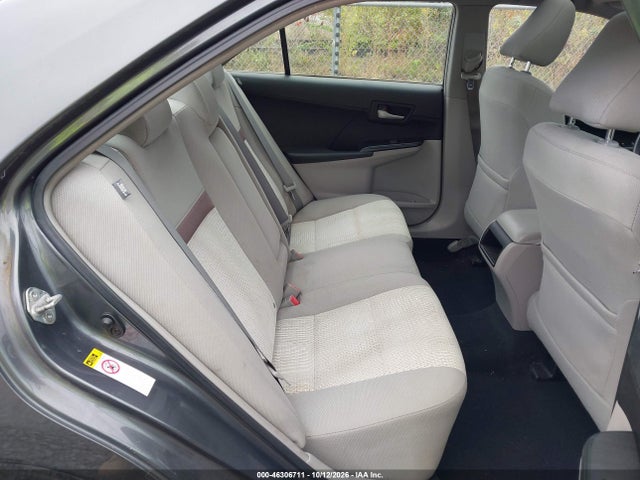46306711 :رقم المزاد ، 4T1BF1FK4CU004938 vin ، 2012 Toyota Camry Le مزاد بيع