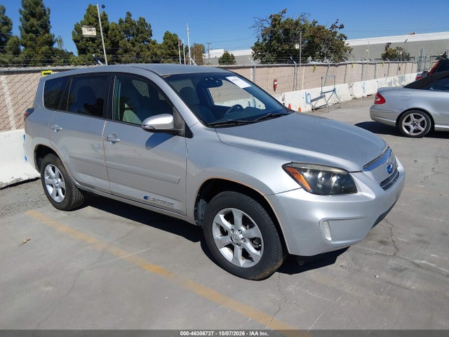 46306727 :رقم المزاد ، 2T3YL4DV2CW001237 vin ، 2012 Toyota Rav4 Ev مزاد بيع
