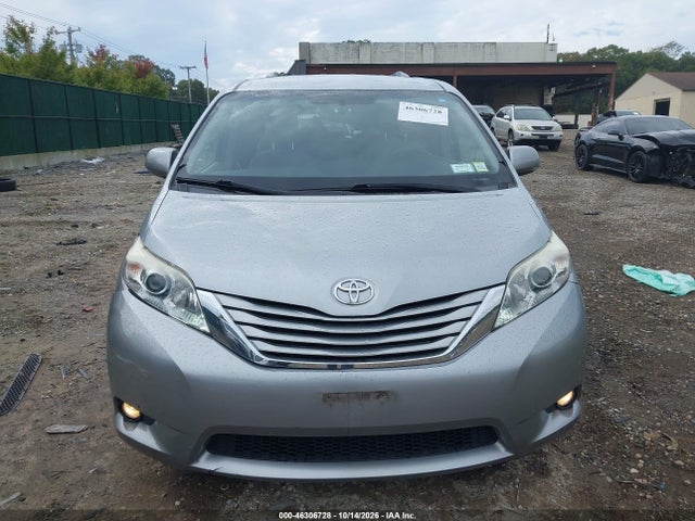 2016 Toyota Sienna Le 8 Passenger მანქანა იყიდება აუქციონზე, vin: 5TDKK3DC4GS755393, აუქციონის ნომერი: 46306728