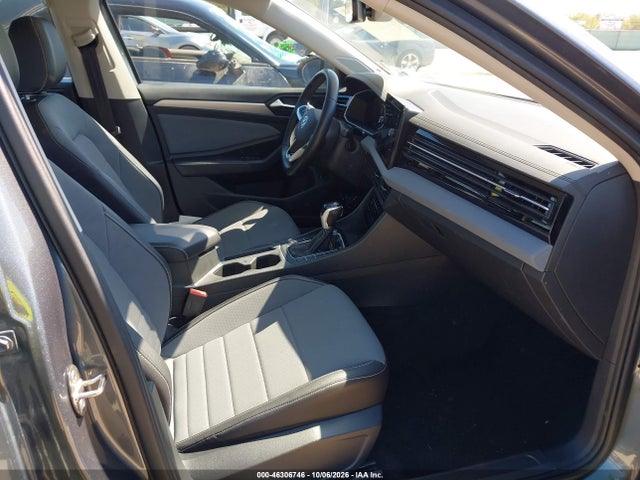 2025 Volkswagen Jetta 1.5t Se მანქანა იყიდება აუქციონზე, vin: 3VW7X7BU9SM079006, აუქციონის ნომერი: 46306746