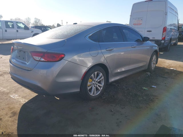 Chrysler 200 Limited 2015 1C3CCCAB3FN608309 Image 4