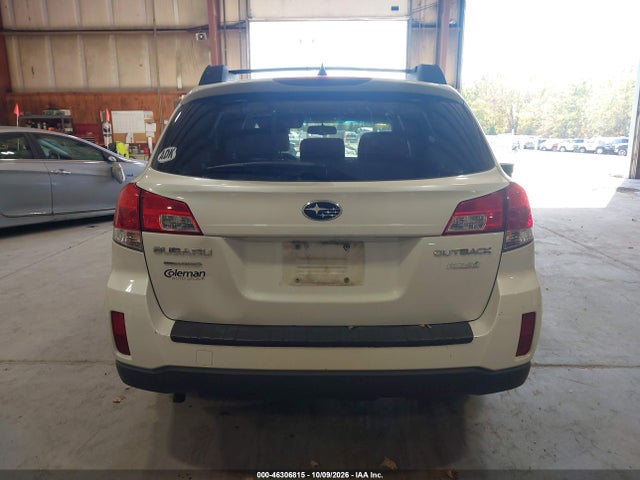 46306815 :رقم المزاد ، 4S4BRBCC9E3245459 vin ، 2014 Subaru Outback 2.5i Premium مزاد بيع
