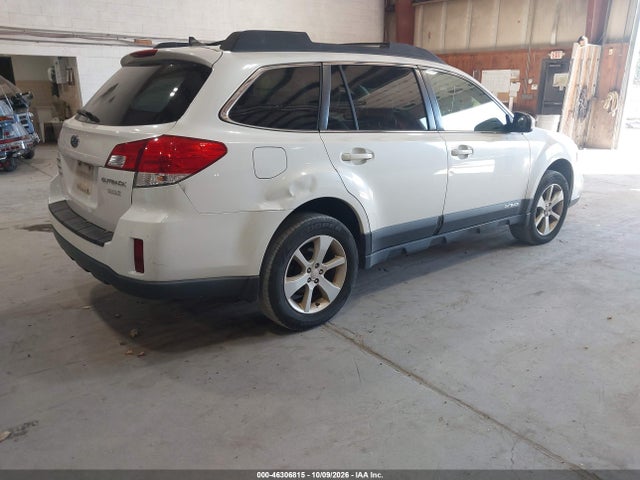 46306815 :رقم المزاد ، 4S4BRBCC9E3245459 vin ، 2014 Subaru Outback 2.5i Premium مزاد بيع
