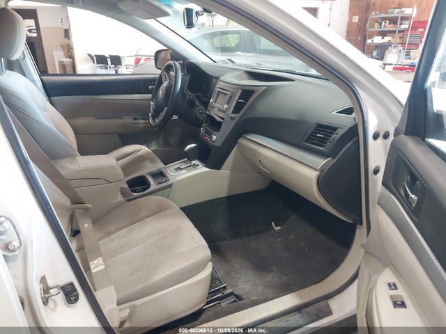 46306815 :رقم المزاد ، 4S4BRBCC9E3245459 vin ، 2014 Subaru Outback 2.5i Premium مزاد بيع
