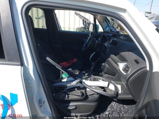 Продаж на аукціоні авто 2018 Jeep Renegade Latitude Fwd, vin: ZACCJABB8JPG73662, номер лоту: 46306844