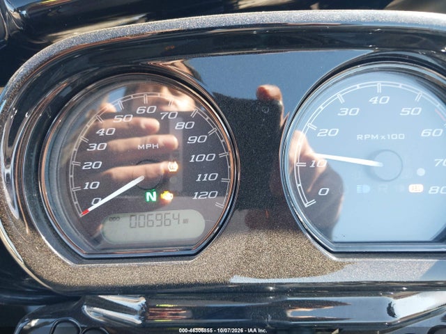 Harley-Davidson FLTRXS 2021 1HD1KTP17MB664464 Image 7