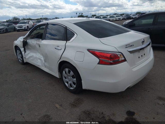 1N4AL3AP0FN331767 Nissan Altima 2.5 S
