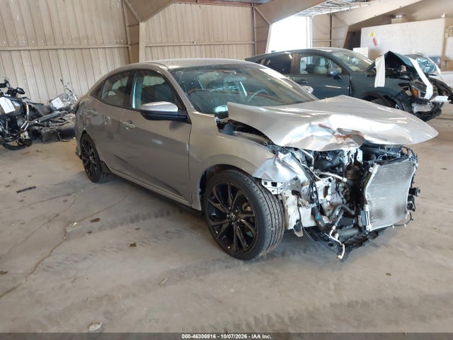 46306916 :رقم المزاد ، SHHFK7G42JU222756 vin ، 2018 Honda Civic Sport مزاد بيع
