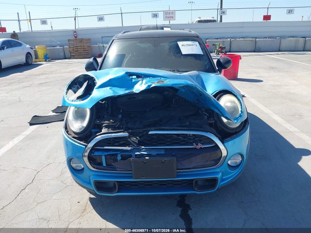 46306971 :رقم المزاد ، WMWXU3C52F2B56341 vin ، 2015 Mini Hardtop Cooper S مزاد بيع