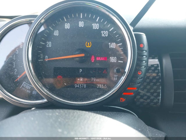 46306971 :رقم المزاد ، WMWXU3C52F2B56341 vin ، 2015 Mini Hardtop Cooper S مزاد بيع