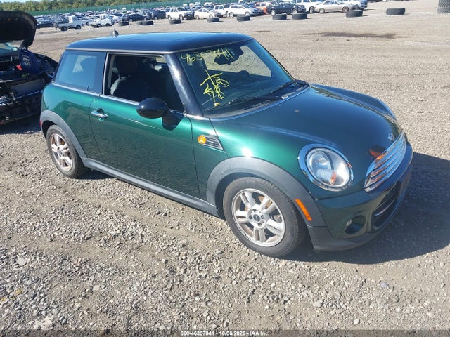 46307041 :رقم المزاد ، WMWSU3C55DT684423 vin ، 2013 Mini Hardtop Cooper مزاد بيع
