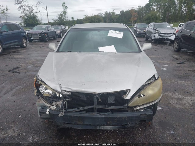 46307059 :رقم المزاد ، 4T1BE32K74U306536 vin ، 2004 Toyota Camry Le مزاد بيع