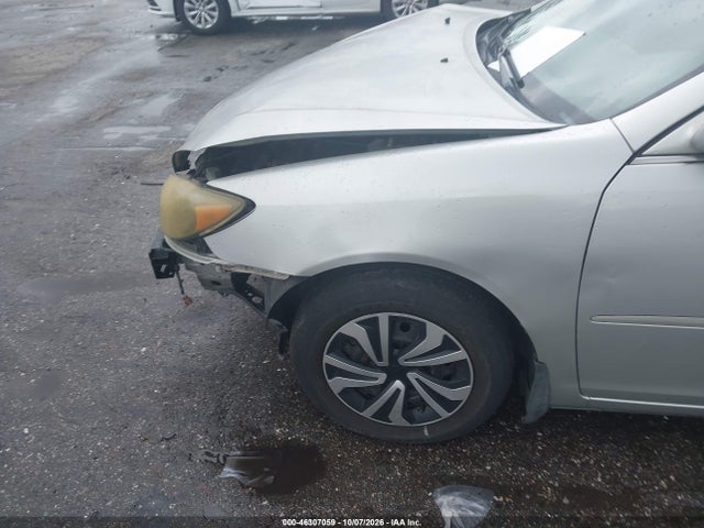 46307059 :رقم المزاد ، 4T1BE32K74U306536 vin ، 2004 Toyota Camry Le مزاد بيع