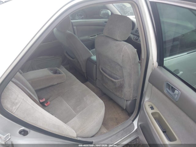 46307059 :رقم المزاد ، 4T1BE32K74U306536 vin ، 2004 Toyota Camry Le مزاد بيع