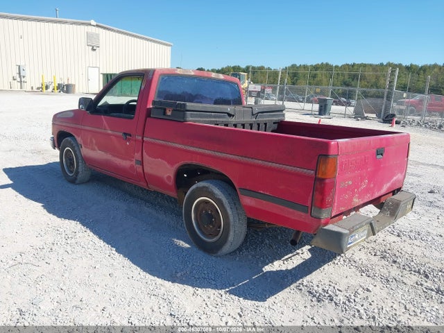 46307089 :رقم المزاد ، 1N6SD11S2LC304515 vin ، 1990 Nissan D21 Short Bed مزاد بيع