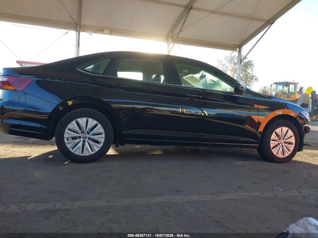 3VWC57BU0KM234465 Volkswagen Jetta 1.4t R-line/1.4t S/1.4t Se