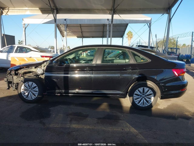 3VWC57BU0KM234465 Volkswagen Jetta 1.4t R-line/1.4t S/1.4t Se