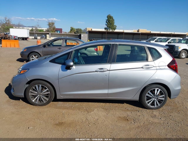 2018 Honda Fit Ex მანქანა იყიდება აუქციონზე, vin: 3HGGK5H83JM723356, აუქციონის ნომერი: 46307155