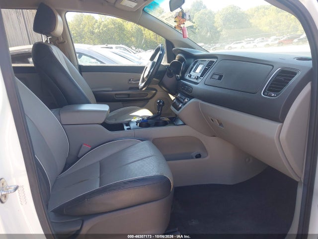 46307173 :رقم المزاد ، KNDMB5C14G6208712 vin ، 2016 Kia Sedona Lx مزاد بيع