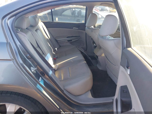 46307175 :رقم المزاد ، 1HGCP3F80AA016557 vin ، 2010 Honda Accord 3.5 Ex-l مزاد بيع
