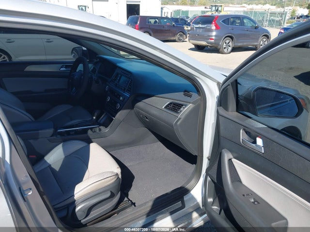 46307200 :رقم المزاد ، 5NPE34AB3FH051671 vin ، 2015 Hyundai Sonata Sport 2.0t مزاد بيع