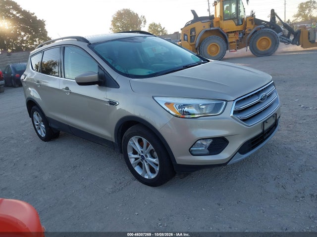 Продаж на аукціоні авто 2018 Ford Escape Se, vin: 1FMCU0GD9JUB12585, номер лоту: 46307269