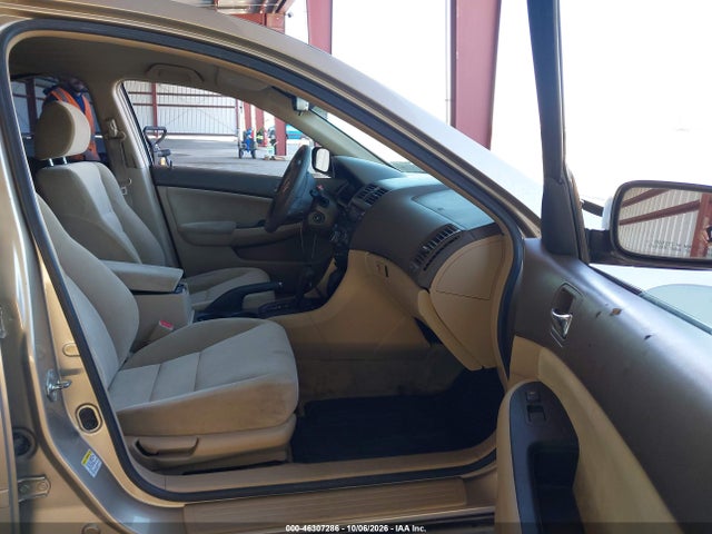 46307286 :رقم المزاد ، 1HGCM564X5A049315 vin ، 2005 Honda Accord 2.4 Lx مزاد بيع