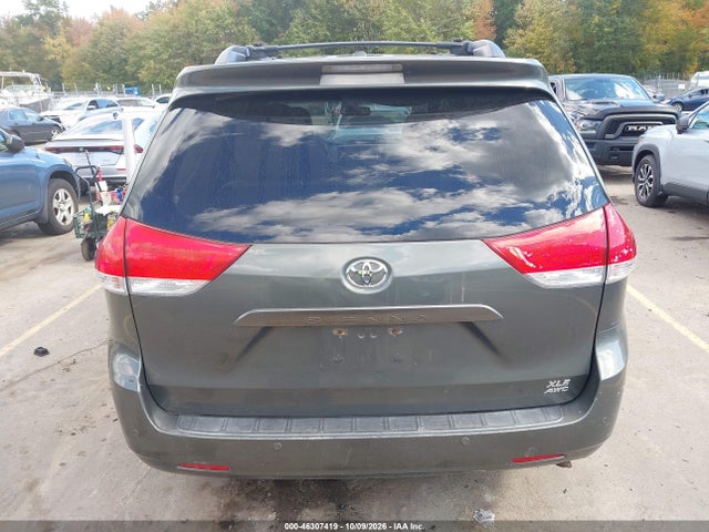 2013 Toyota Sienna Xle 7 Passenger მანქანა იყიდება აუქციონზე, vin: 5TDDK3DC9DS052800, აუქციონის ნომერი: 46307419