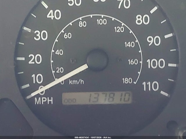 46307434 :رقم المزاد ، 2T1BR12E42C585087 vin ، 2002 Toyota Corolla Le مزاد بيع