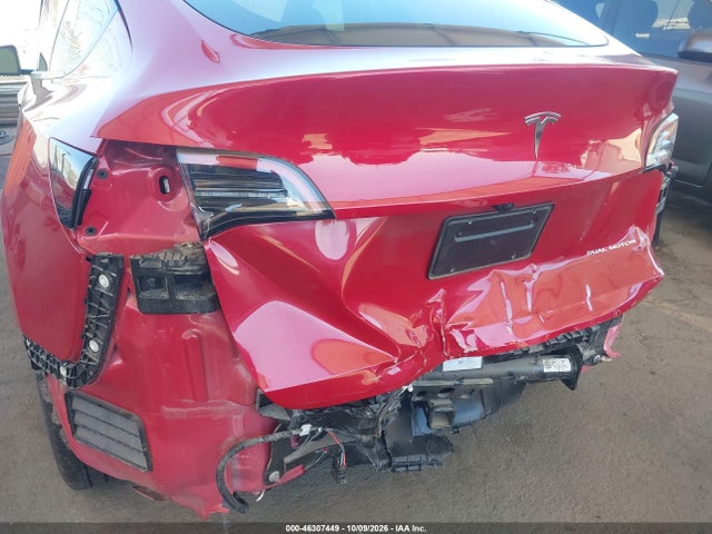 Продажа на аукционе авто 2023 Tesla Model Y Awd/long Range Dual Motor All-wheel Drive, vin: 7SAYGDEE5PF899012, номер лота: 46307449
