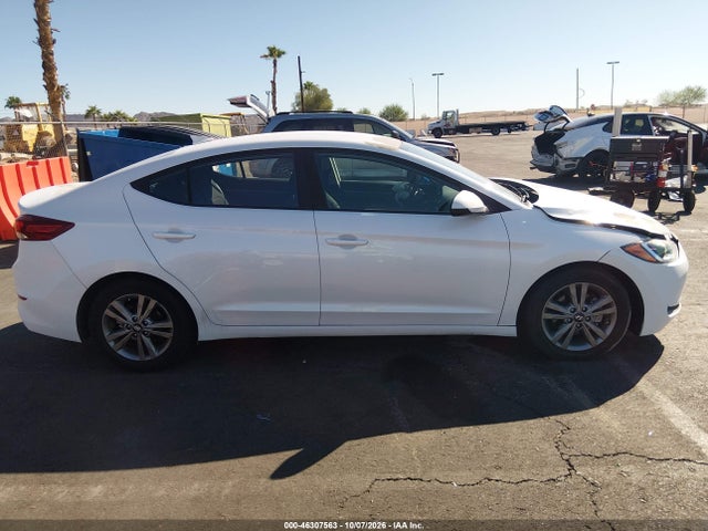 Продажа на аукционе авто 2018 Hyundai Elantra Sel, vin: 5NPD84LF0JH333451, номер лота: 46307563