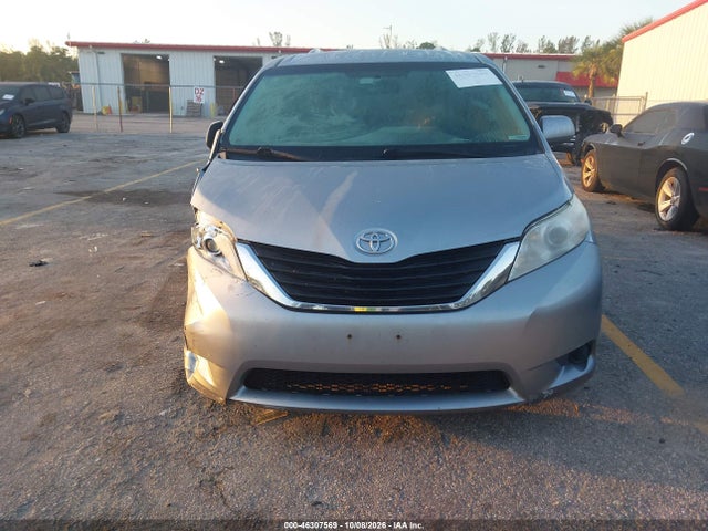 Продаж на аукціоні авто 2013 Toyota Sienna Le V6 8 Passenger, vin: 5TDKK3DC5DS354849, номер лоту: 46307569
