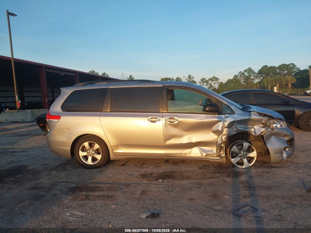 Продаж на аукціоні авто 2013 Toyota Sienna Le V6 8 Passenger, vin: 5TDKK3DC5DS354849, номер лоту: 46307569