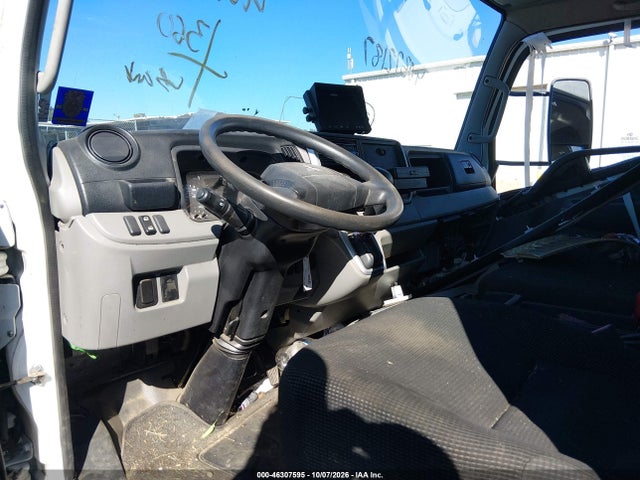 Продажа на аукционе авто 2019 Mitsubishi Fec7ts, vin: 4UZBVE110KGKE3517, номер лота: 46307595