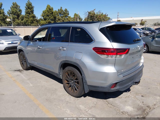 Toyota Highlander Se 2019 5TDJZRFH2KS613295 Image 3