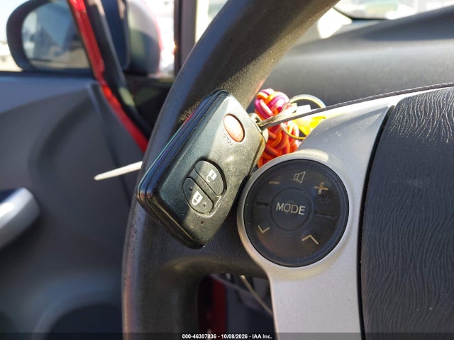 46307836 :رقم المزاد ، JTDKN3DU3B0297034 vin ، 2011 Toyota Prius Two مزاد بيع