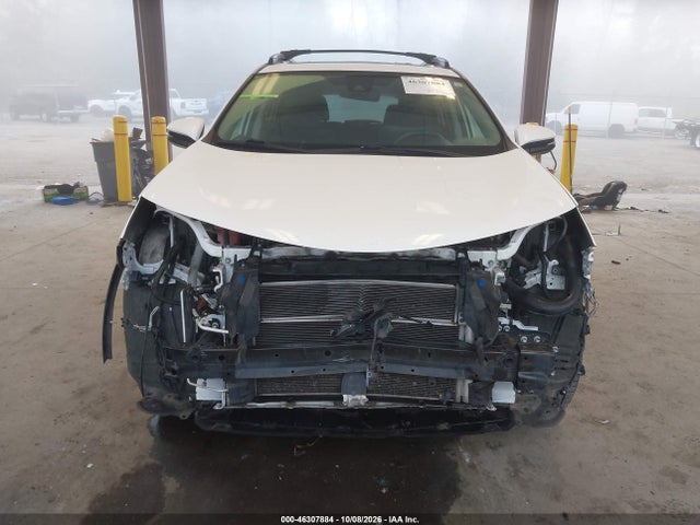 JTMRJREVXJD226151 Toyota Rav4 Hybrid Xle
