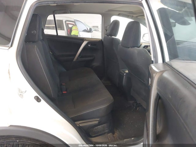 JTMRJREVXJD226151 Toyota Rav4 Hybrid Xle