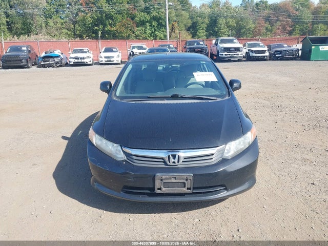 46307899 :رقم المزاد ، 2HGFB2F55CH312240 vin ، 2012 Honda Civic Lx مزاد بيع