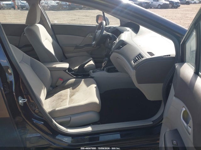 46307899 :رقم المزاد ، 2HGFB2F55CH312240 vin ، 2012 Honda Civic Lx مزاد بيع