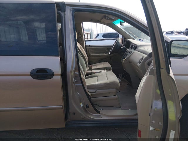 46308177 :رقم المزاد ، 5FNRL185X3B066856 vin ، 2003 Honda Odyssey Lx مزاد بيع