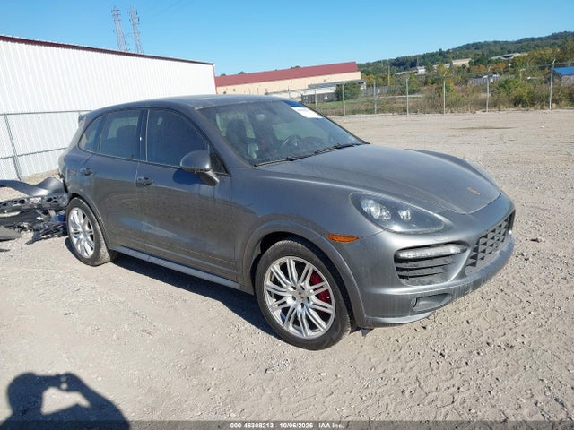 46308213 :رقم المزاد ، WP1AD2A29ELA72873 vin ، 2014 Porsche Cayenne Gts مزاد بيع
