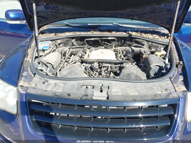 2004 Volkswagen Touareg V8 მანქანა იყიდება აუქციონზე, vin: WVGCM67L64D013723, აუქციონის ნომერი: 46308287